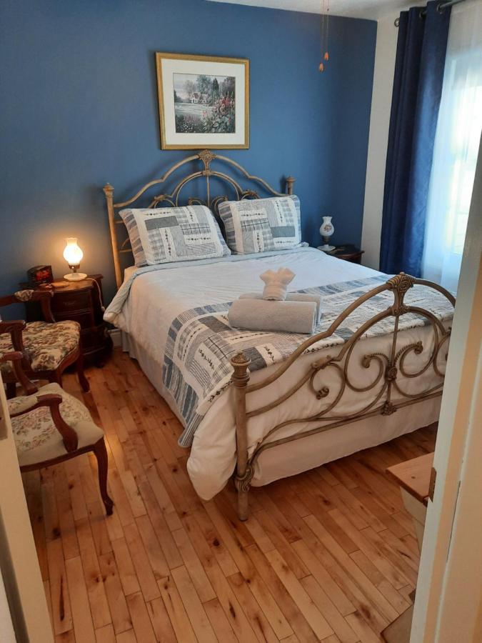 Au Coeur De Magog Bed & Breakfast ภายนอก รูปภาพ