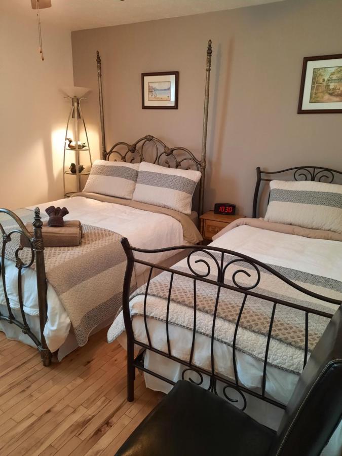 Au Coeur De Magog Bed & Breakfast ภายนอก รูปภาพ