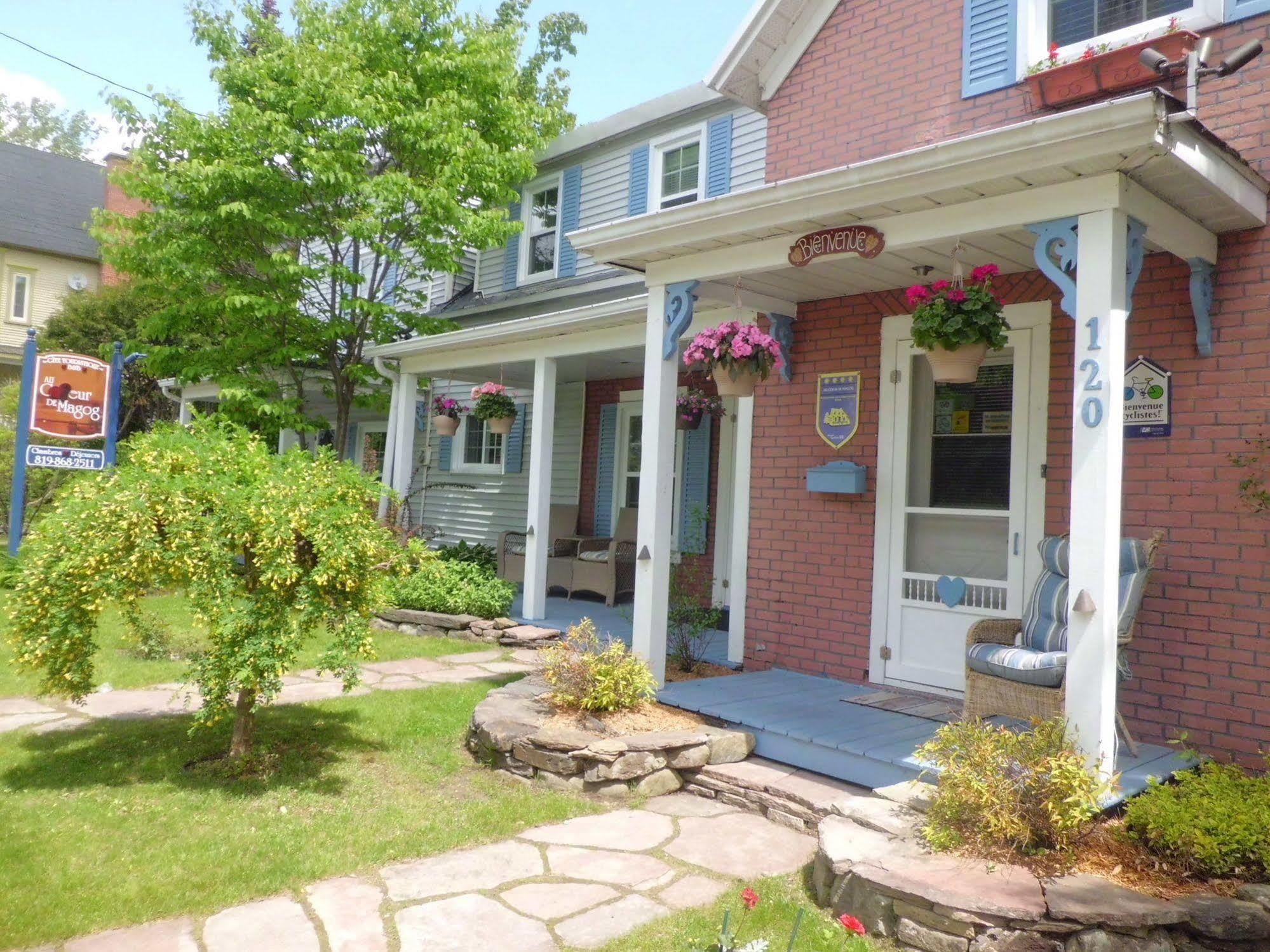 Au Coeur De Magog Bed & Breakfast ภายนอก รูปภาพ