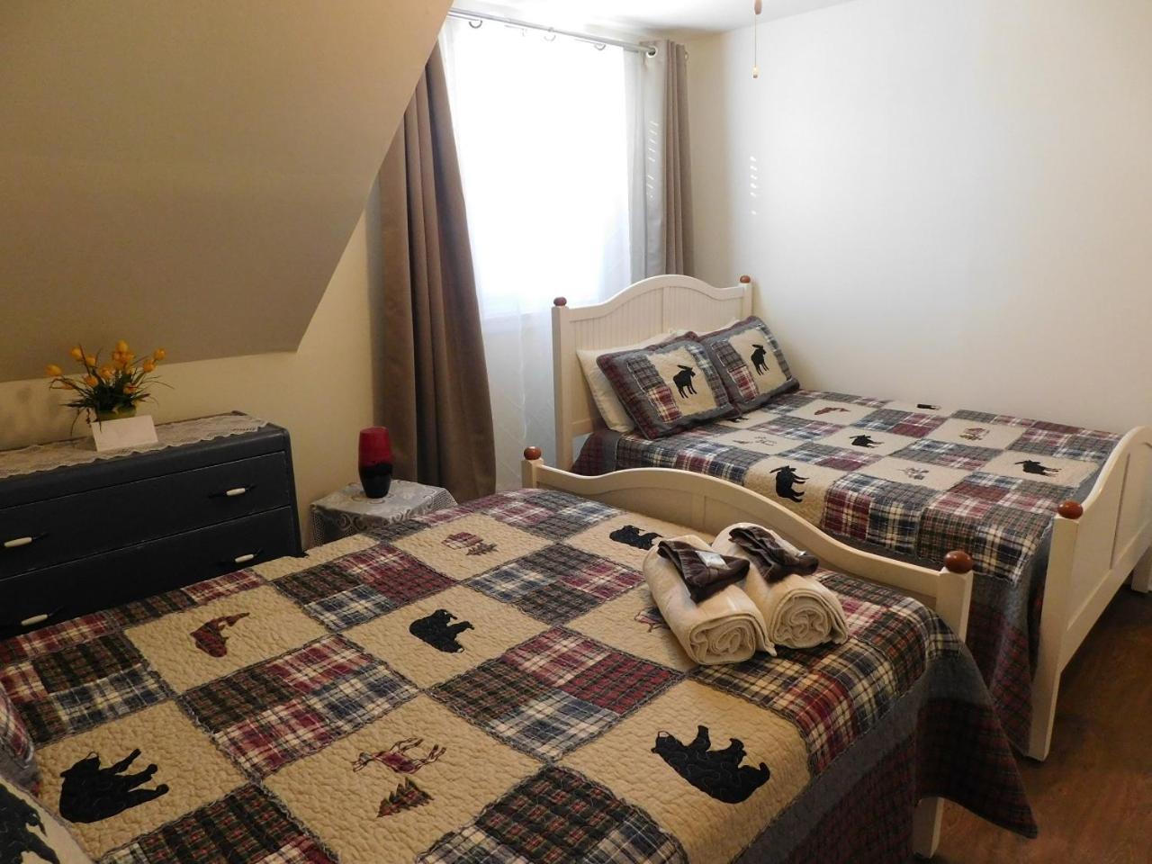 Au Coeur De Magog Bed & Breakfast ภายนอก รูปภาพ